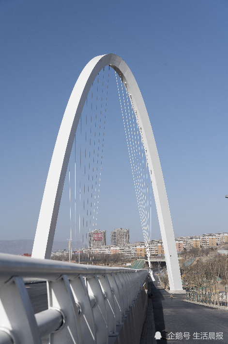 太原又一地标性建筑!景观桥飞架北涧河