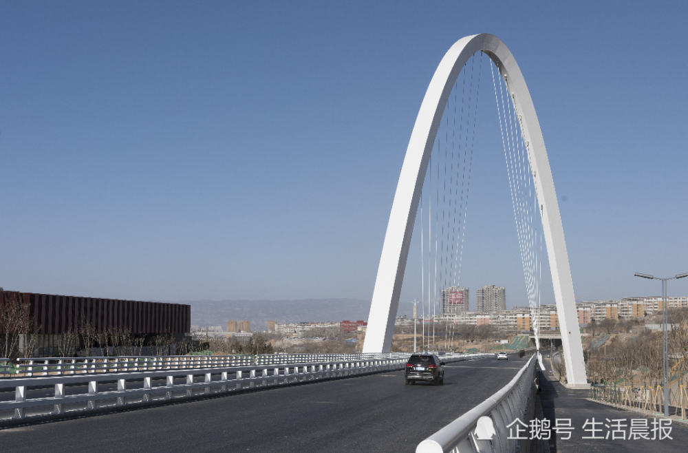 太原又一地标性建筑!景观桥飞架北涧河