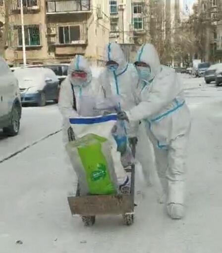 雪中送炭猜一个成语_雪中送炭成语图片