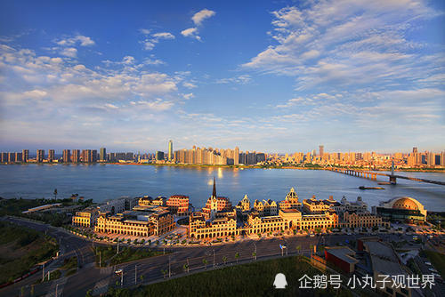gdp万亿俱乐部唯一没有地铁的城市