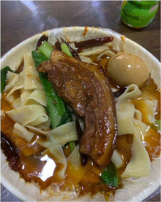 石家庄排名第一的安徽牛肉板面8元1碗晚上才开卖味道却不如从前