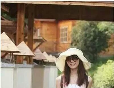 求大神把那只鸡p掉哈哈哈哈笑出眼泪来了