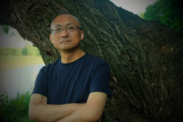 翟业军|少年是从世故朝向清澈的一种眺望