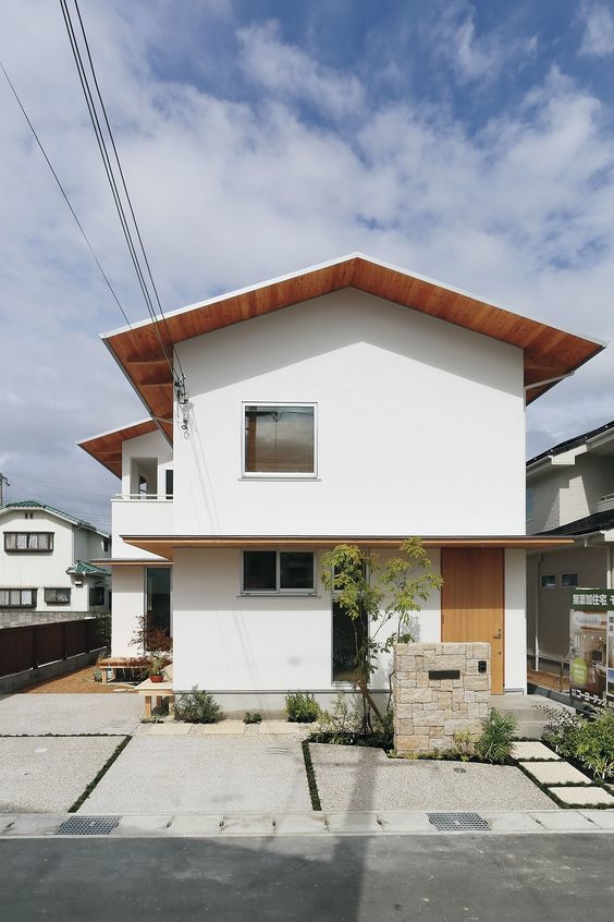 日本自建房屋檐延长90cm,比国内多出一大截,还是他们有远见