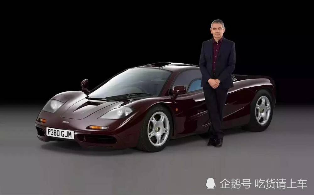 其实憨豆先生原本就是一位汽车爱好者,除了这辆劳斯莱斯以外,他还有