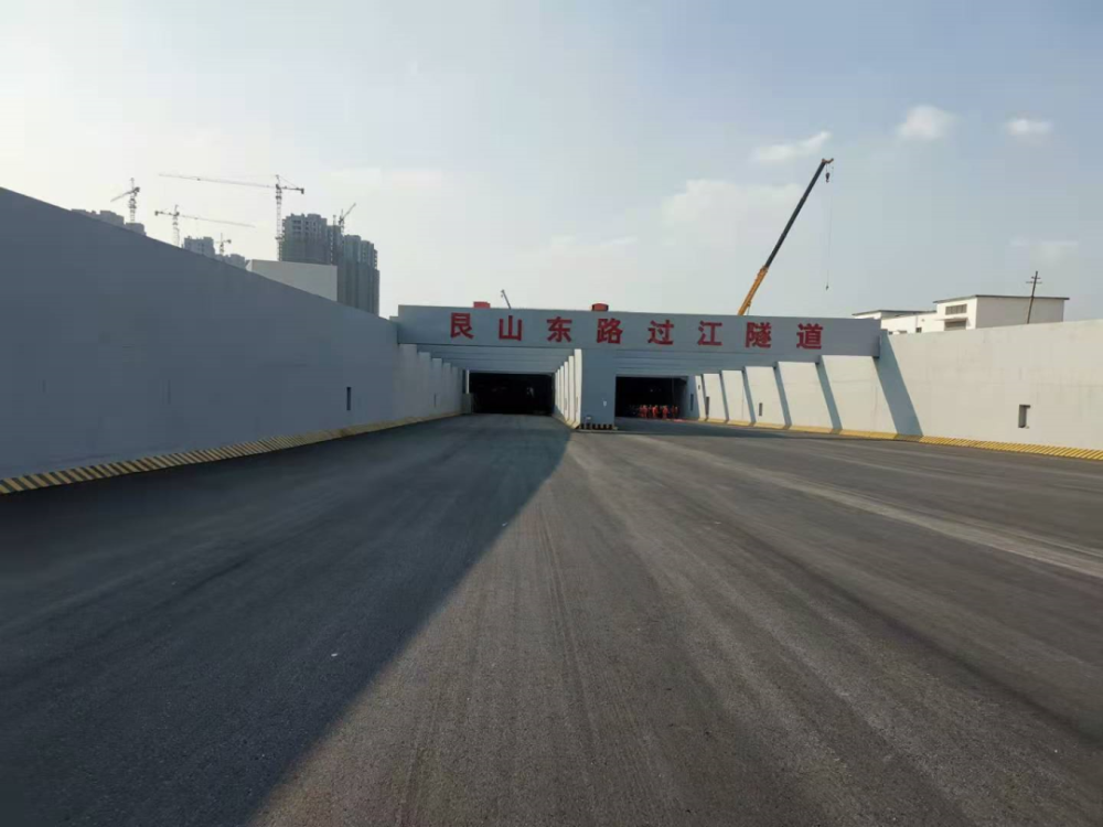 两岸连接,协同发展都具有重大意义 项目起点顺接艮山东路过江隧道出口