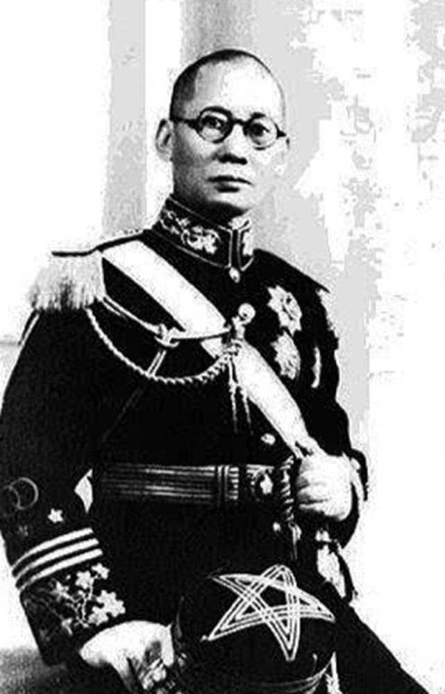 李范奭是云南讲武堂骑兵科毕业,还有越南武元甲大将,朝鲜崔庸健大将