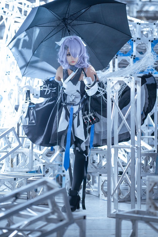 《明日方舟》——漫展返图 絮雨cosplay