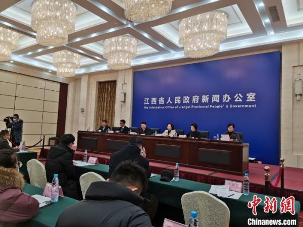 十三五时期共有多少人口脱贫_脱贫攻坚图片