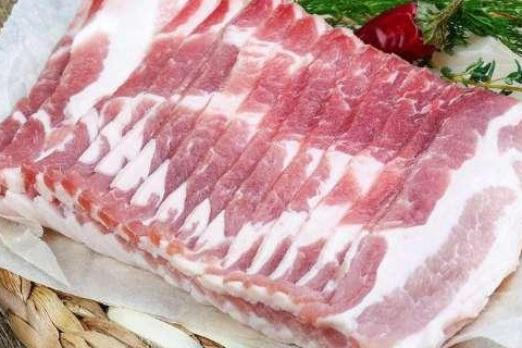 猪肉挑选有技巧,公猪肉还是母猪肉?分清三点就能买到好肉