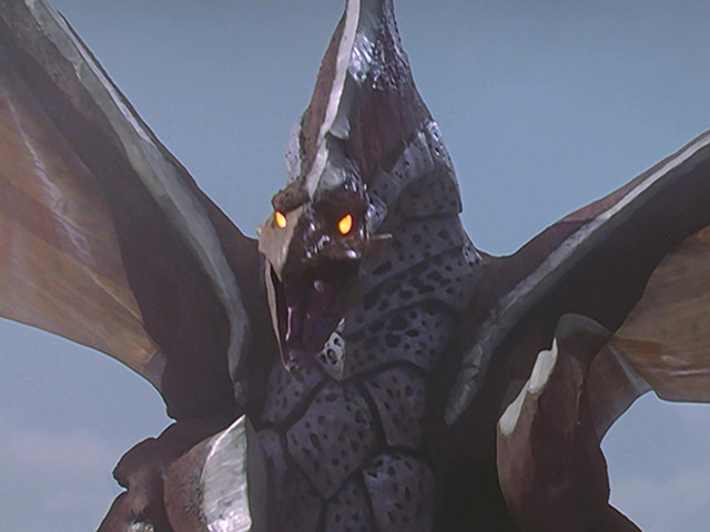 一,超古代龙美尔巴,登场于迪迦奥特曼第一集.