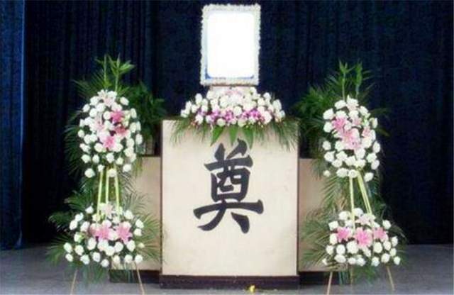 中国传统文化—抬棺入葬的途中,棺材为何不能着地?