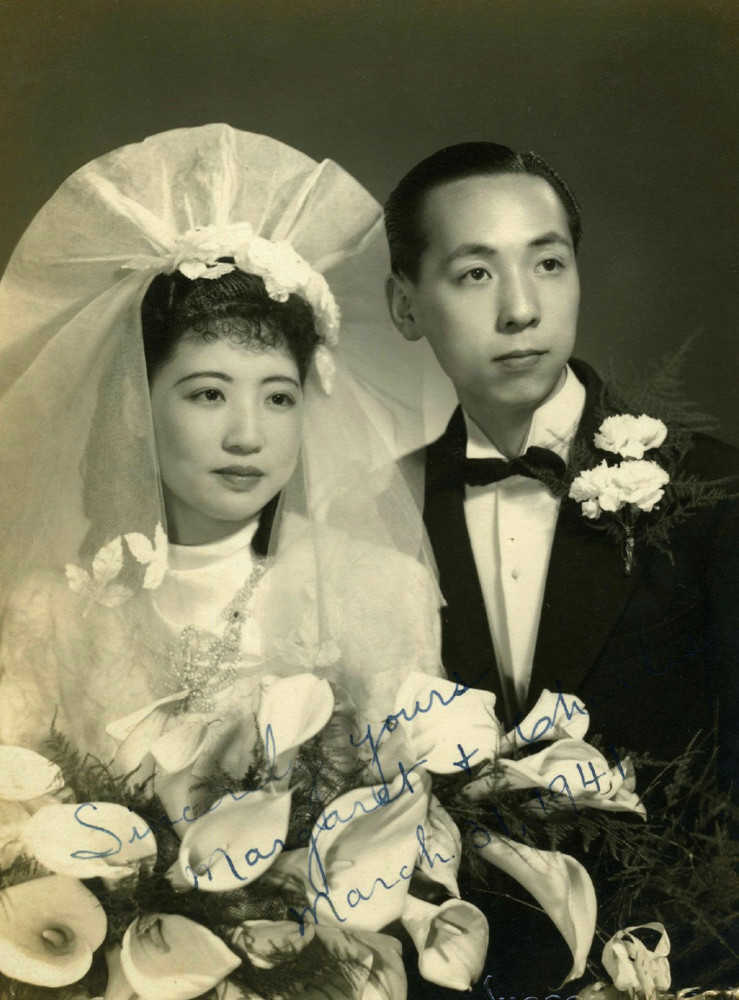 宋美龄的婚纱_宋美龄年轻照片(3)