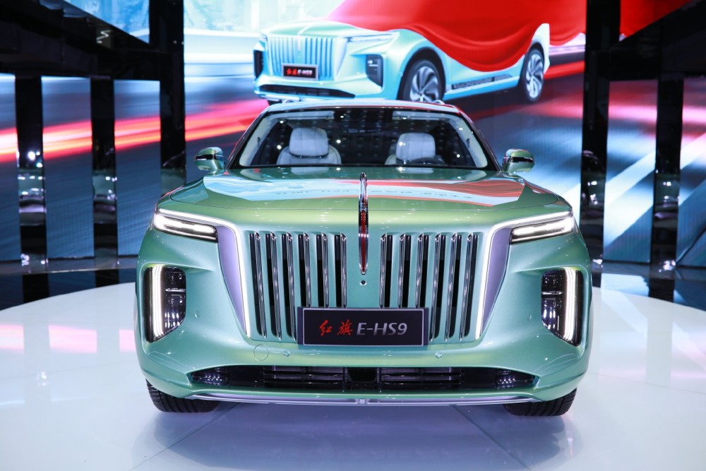 气场强大的一款纯电动suv:红旗ehs9_腾讯新闻
