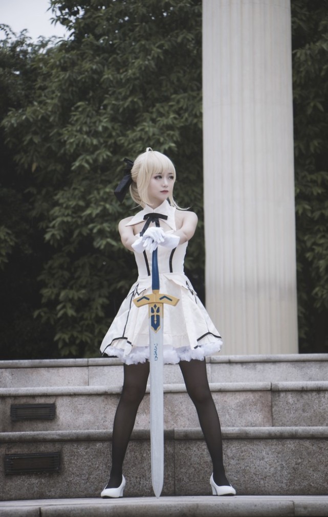 cos赏析:saber lily_腾讯网