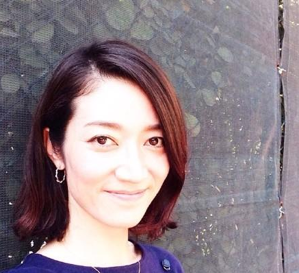 之所以对松峰莉璃的印象很深刻,是因为除了她的演技与美貌之外,更值得
