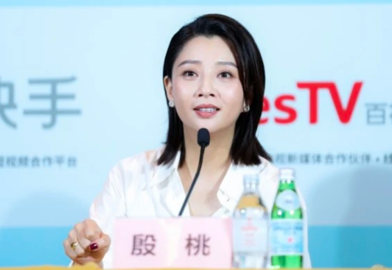 出道17年的殷桃为何嘴一直都是"破"的?采访中她说出原因