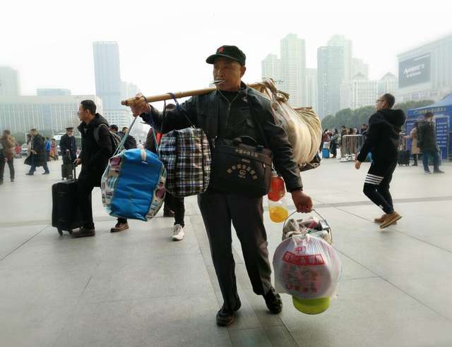 在外打工的注意了多地返乡潮或将受限回家过年恐怕要趁早