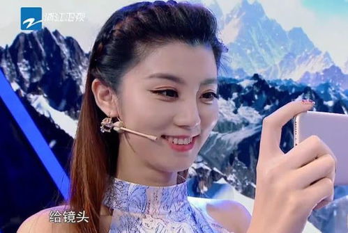 王牌家族的颜值担当助理主持人费费