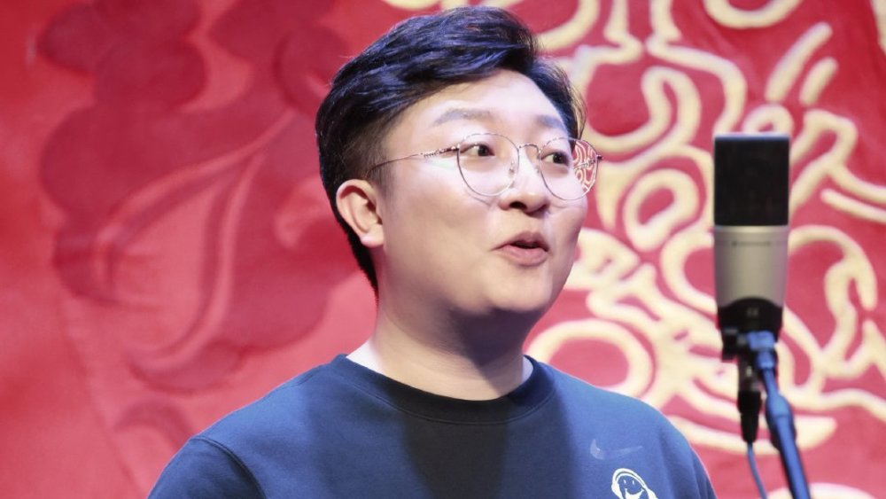 德云社曹鹤阳成功减掉十斤刚嘚瑟一下就被栾云平回怼截肢了