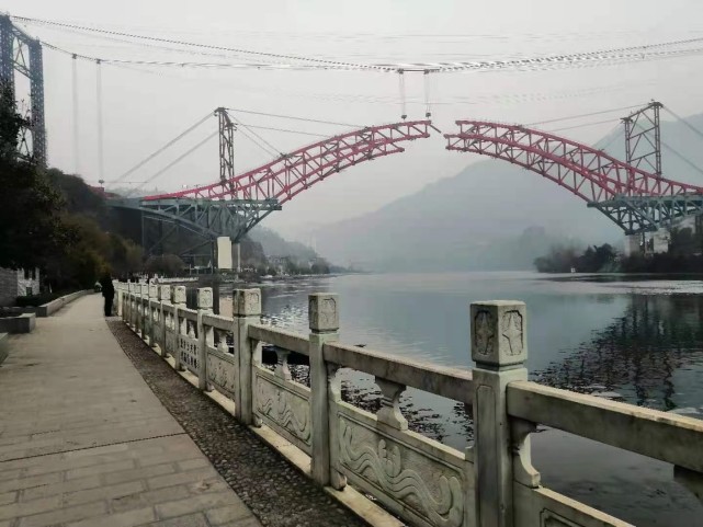 长阳清江又将有一座大桥合龙