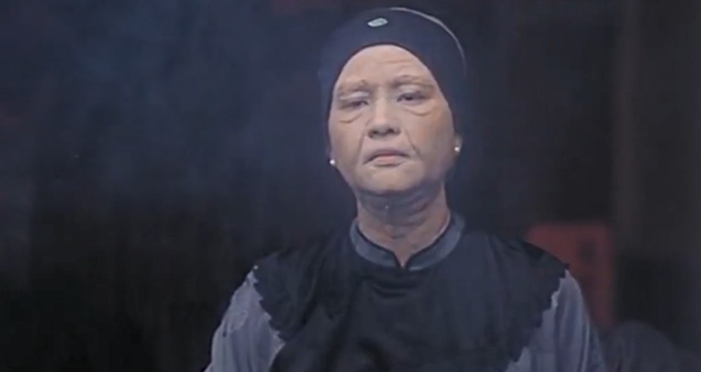 12岁女人偷人口述_12岁女生照片
