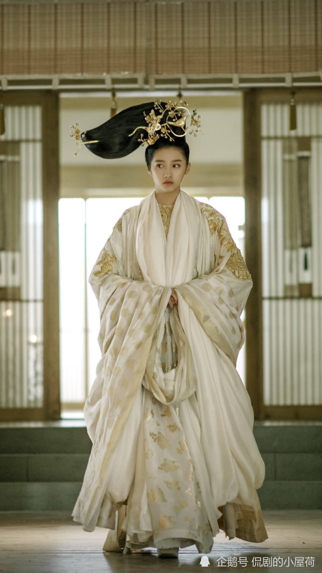 关晓彤古装剧即将播出,选对造型美上新高度,原来之前误解了她的颜值