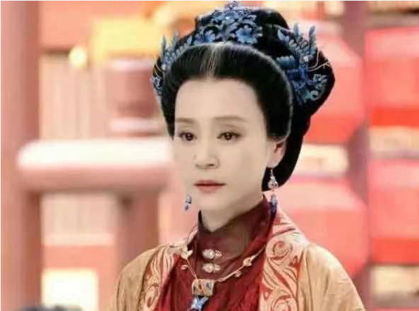 一直饰演太后的刘雪华年轻的时候有多美看到照片后沦陷了