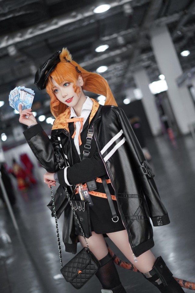 《明日方舟》cosplay正片图赏:诗怀雅