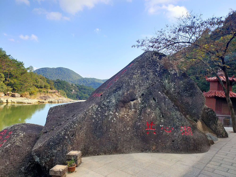 福州周边游:莆田仙游九鲤湖,观瀑布邂逅彩虹