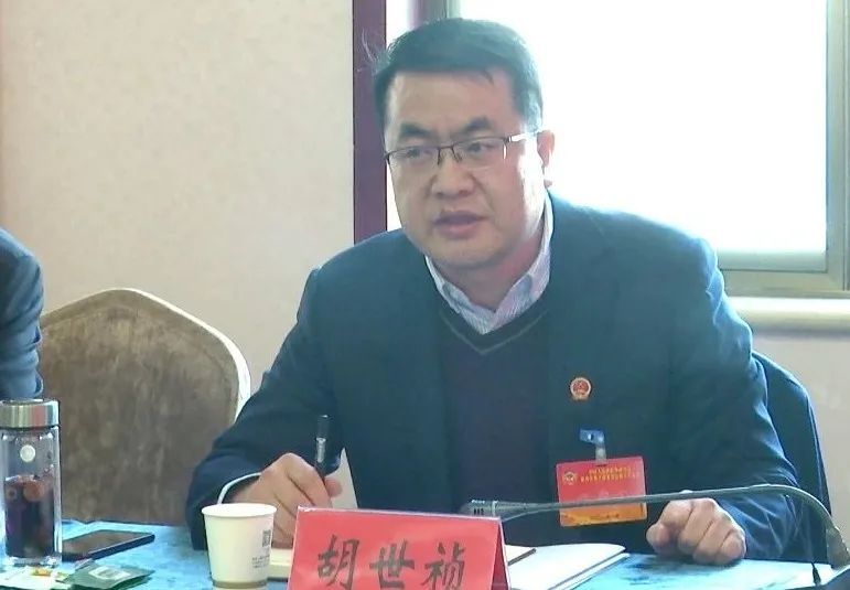 政协委员分组学习鲁泽讲话 讨论《政府工作报告《政协常委会工作报