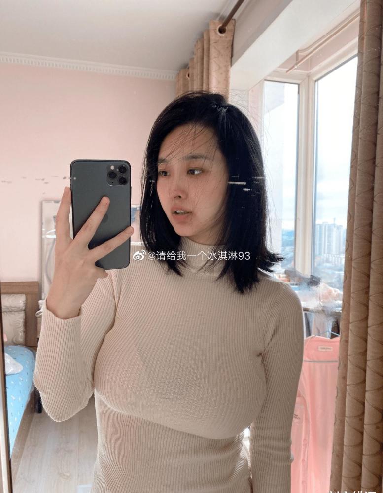 "虎扑女神"冰淇淋翻车!伪素颜伪身材,知道真相后的直男崩溃了