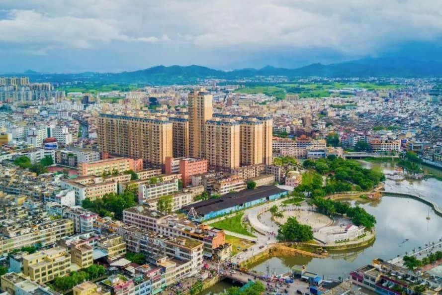 广东省人口占地面积_广东省人口和土地面积(2)