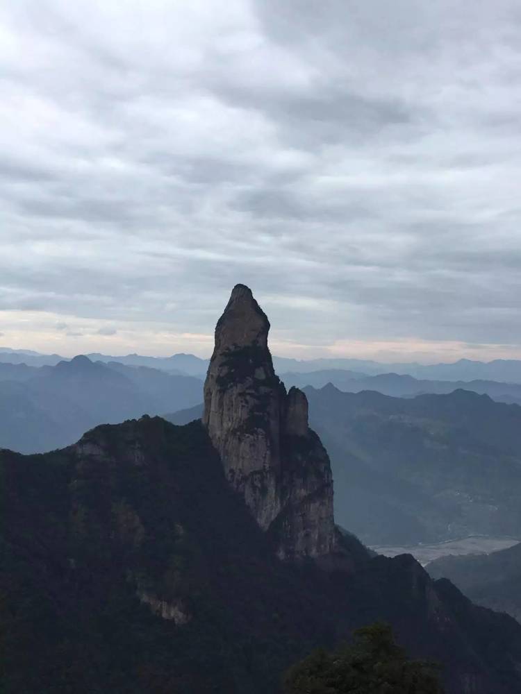 "户外|台州仙居一日游"火山流纹岩地貌——神仙居