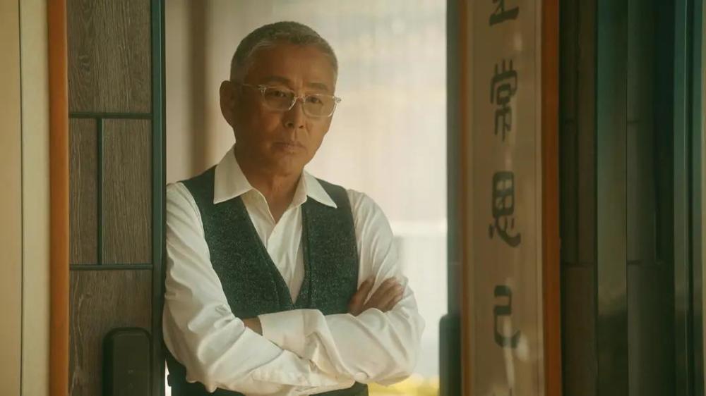 流金岁月都在夸陈道明杨玏然而82岁的老戏骨才最为惊艳