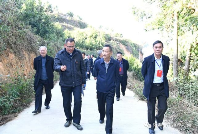 阳春市委书记,市长李宗瑞,市政协主席邱明,市委副书记林贤锋,副市长陈