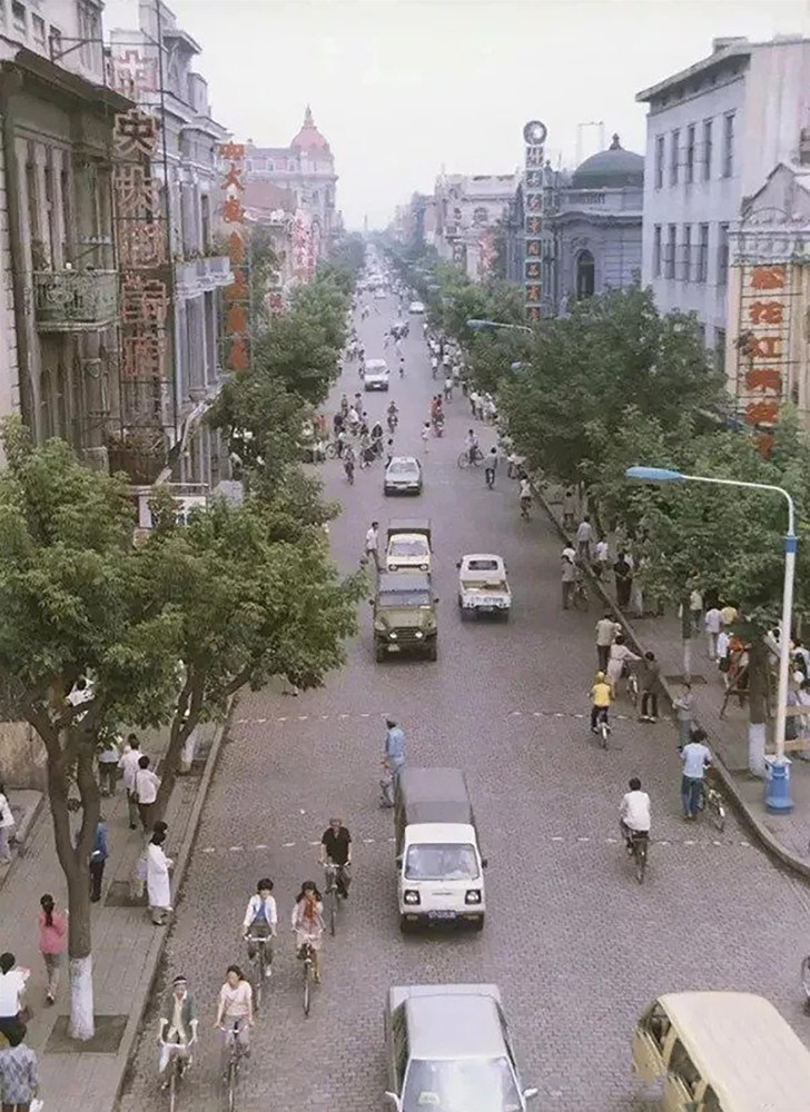 老照片:90年代的"冰城"哈尔滨,你怎么评价那时的哈尔滨?