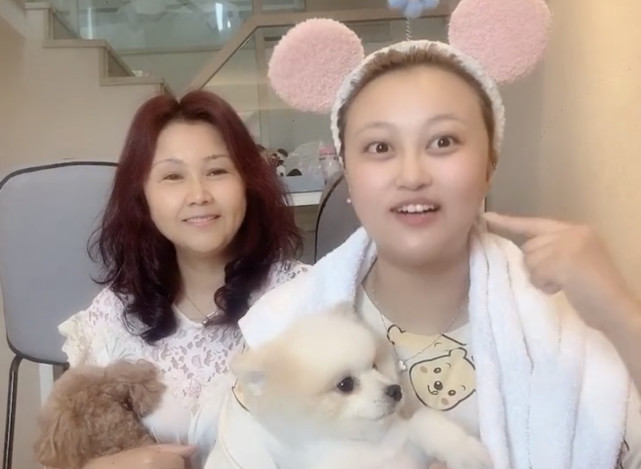 孙侨潞去世后,有人恶意冒充她妈妈发声,孙妈妈忙改账号名字维护女儿