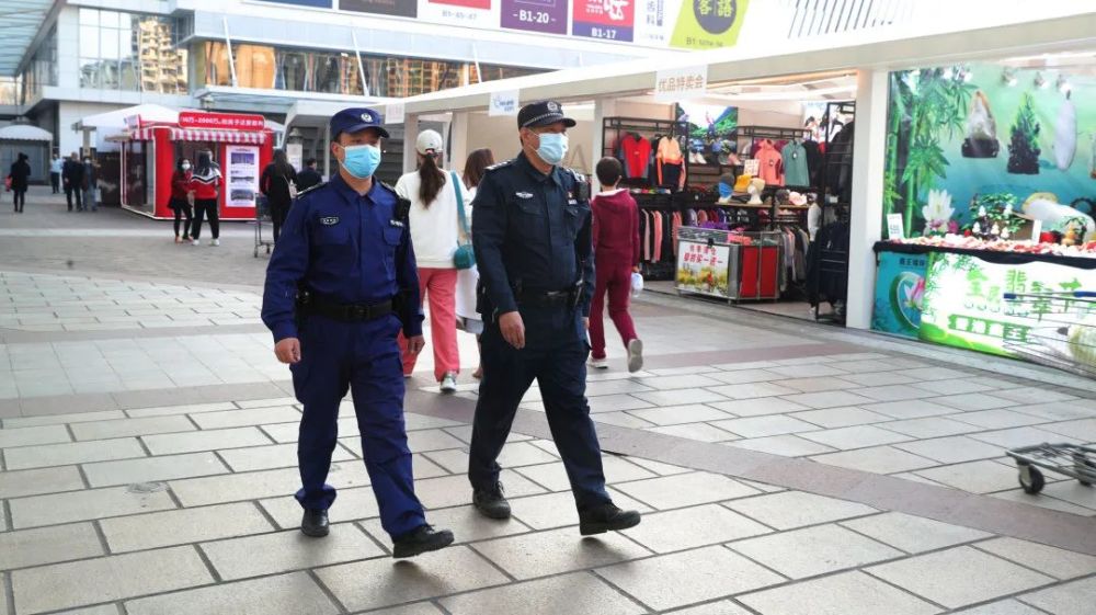 香蜜湖派出所组织发动物管力量携手共建平安街区