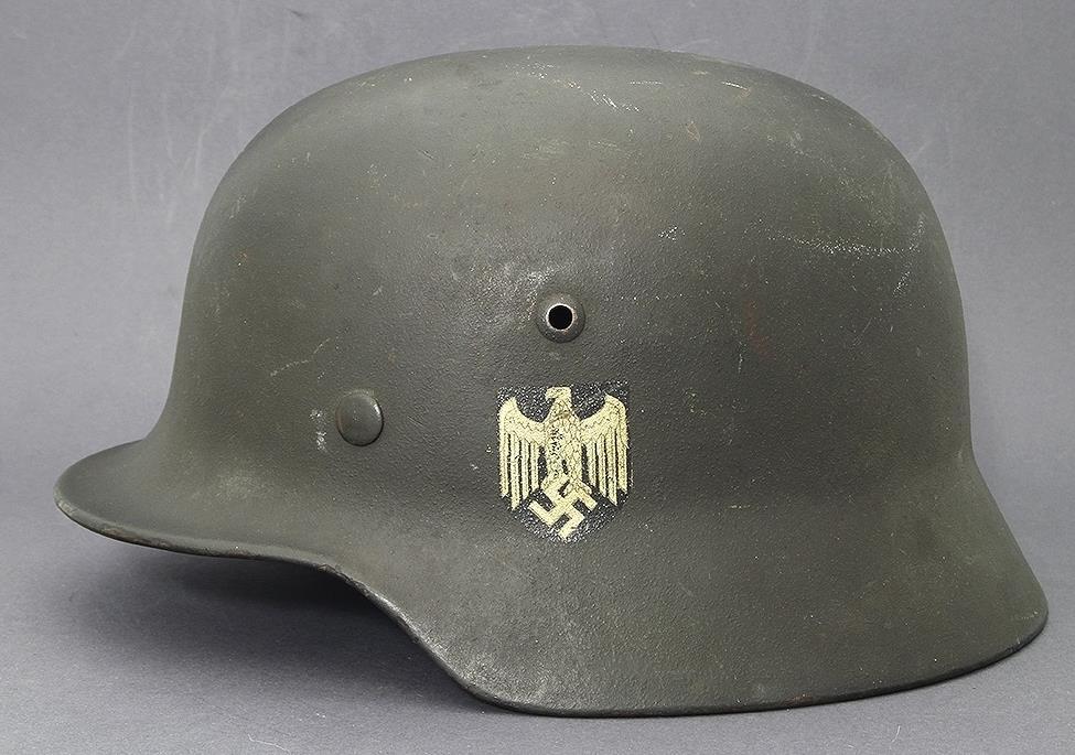 二战德军钢盔制作材料变化,从不锈钢到普通钢,德棍看了泪流满面