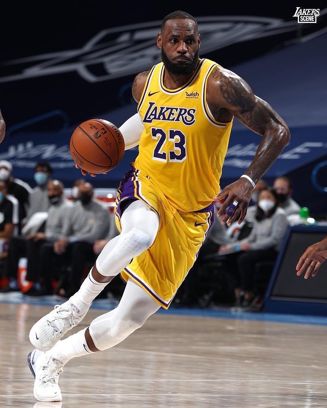 nba球员上脚:安踏海沃德2代很帅,詹姆斯lebron18新配色不一般