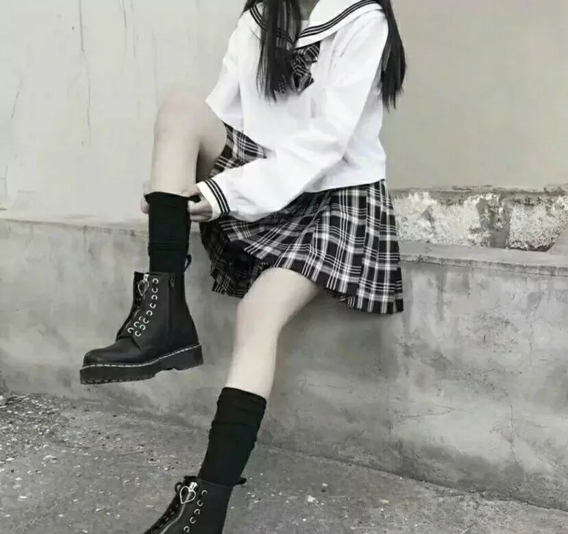 女生头像:0114真人暗黑系女生头像