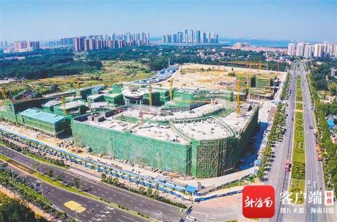 海南经济总量全国第几_海南大学经济学院院徽(3)