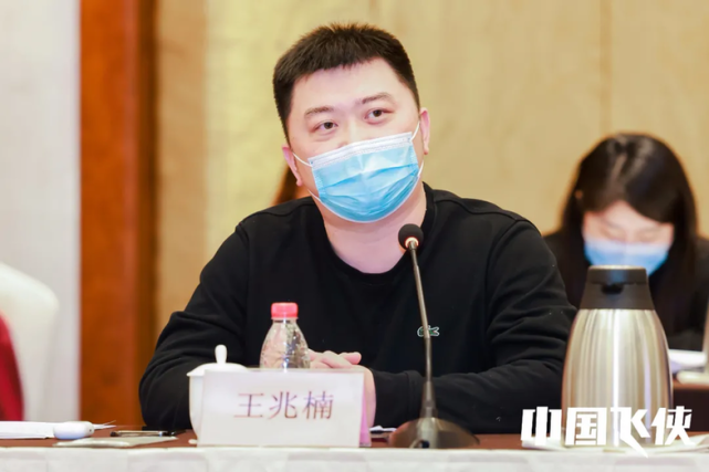 爱奇艺副总裁,总编辑 王兆楠奇树有鱼创始人,ceo 董冠杰迈向文化强国