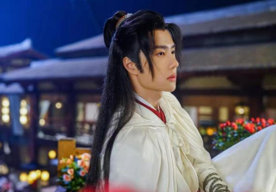 《有翡》大结局:周翡谢允"樱花吻"苏炸了,最后两人归隐四十八寨