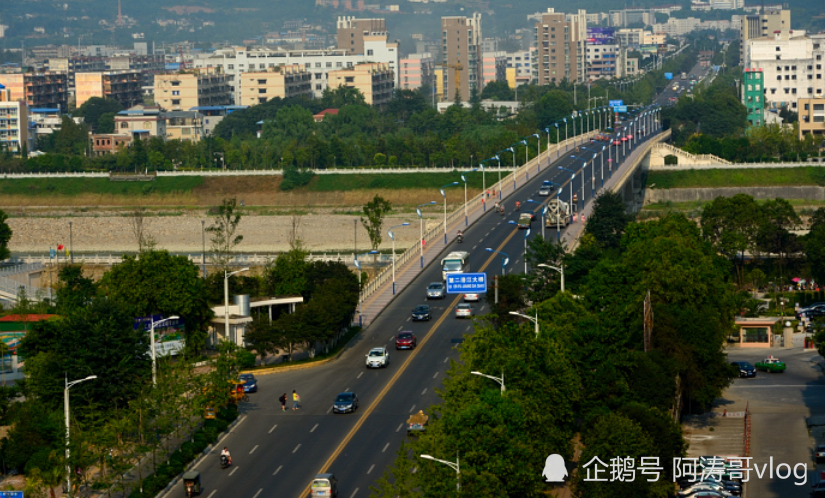 贞丰出生人口_贞丰糯米饭图片