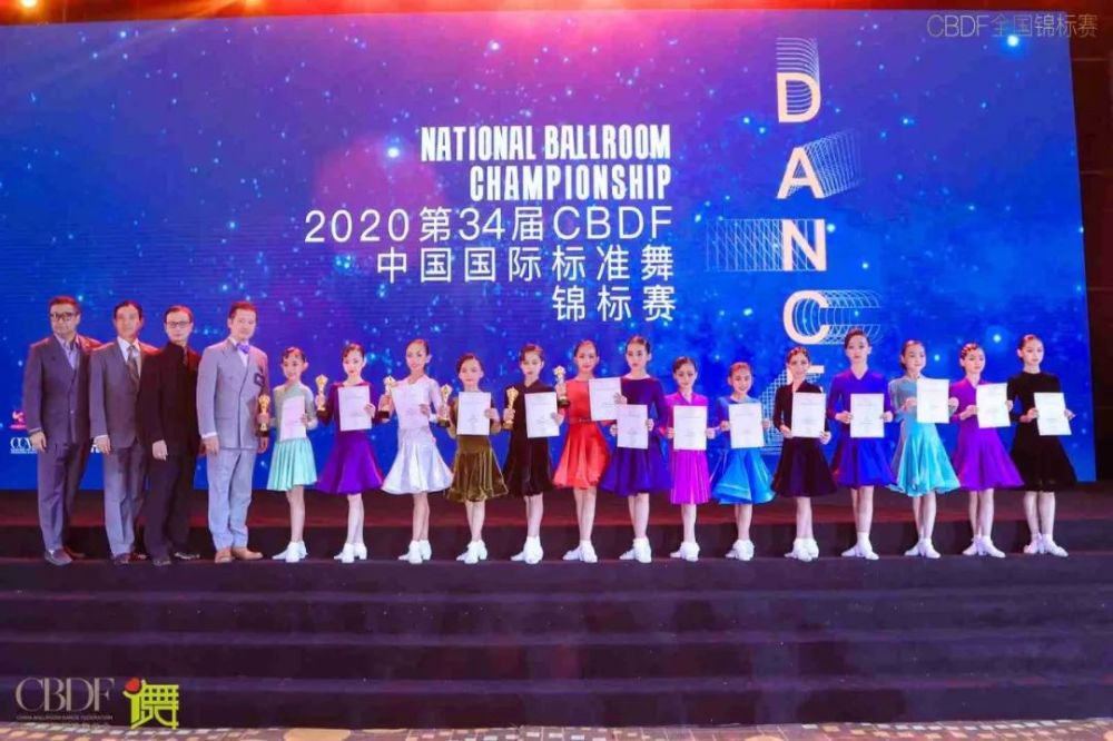 王梦瑶,李艺馨,周欣怡,陈可馨,王铭瑶,赖颖欣14岁女单精英组决赛选手