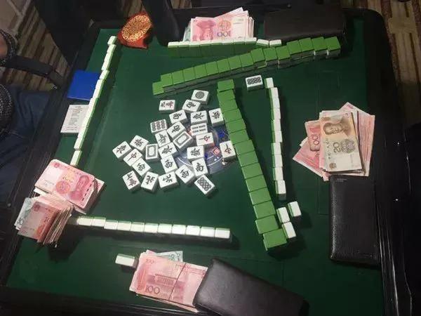 68岁大爷:退休后打麻将,原本消磨时间,却差点毁了余生