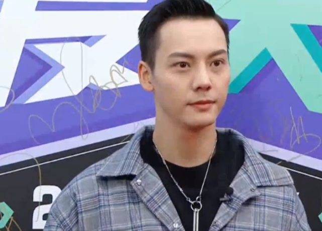尖叫之夜男星生图:蔡徐坤肖战比帅,而这位的法令纹很严重!