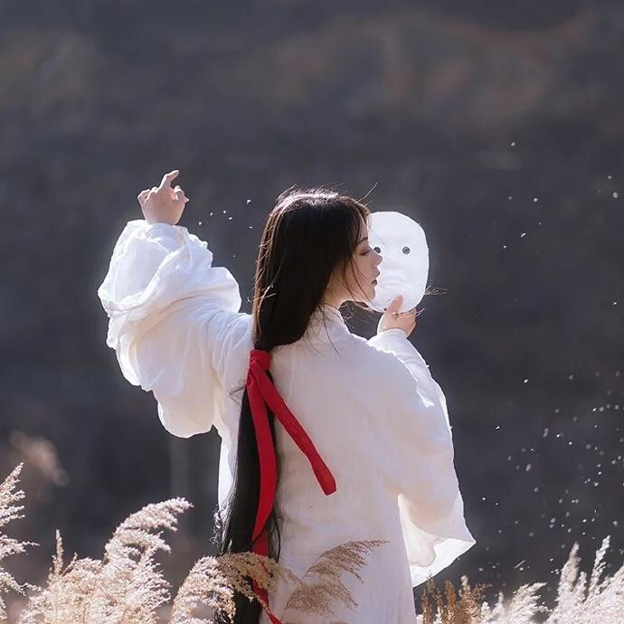 唯美意境古风女生头像